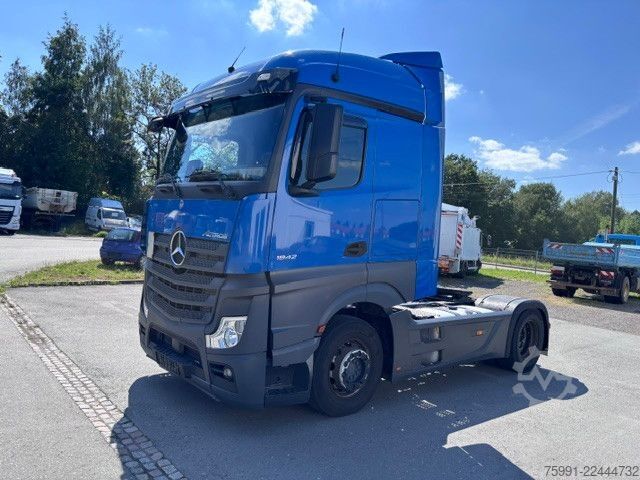 Tractora standard MERCEDES-BENZ Actros 5  MB 1842 Retarder 2 Tanks