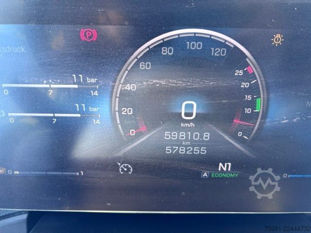 Tractora standard MERCEDES-BENZ Actros 5  MB 1842 Retarder 2 Tanks