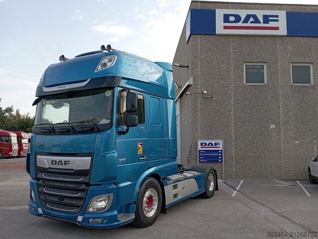 Standardni tegljač DAF XF 530 FT full pneumatico