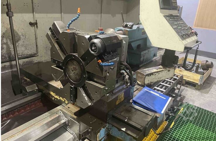 Torno Hankook 9NC x 4000 (year 2004)