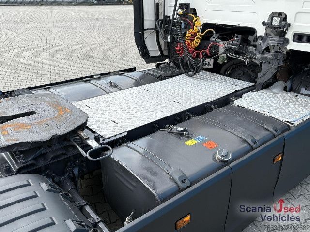Unit traktor standar Scania R 450 A4x2EB RETARDER MEGA VOLUME PARK AIRCO