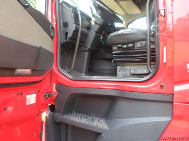 Standarta vilcējs VOLVO FH 500/ Globetrotter/ KM 361000 !!