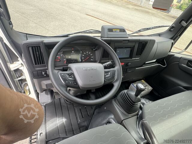  ISUZU M21 TT HEAVY E Kipper+gr Box GG 3.5 t  Nutzl 1 t