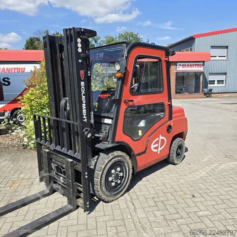 Carretilla elevadora diésel EP CPCD35T8