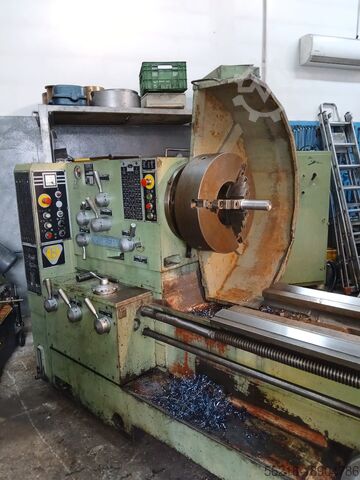 Tokarka centralna PORĘBA TPK 90 x 4000