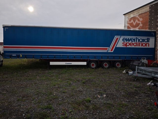 Odprta polprikolica s ponjavo KRONE Mega Lang LKW SAF-Achsen Hubdach  Multilock