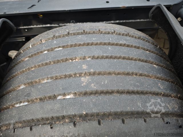 Polpriklopnik KRONE ZZB18eLZ Dolly  Mega aktiv gelenkt Achse