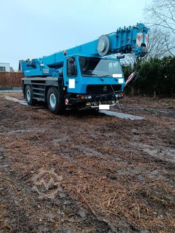 Tovorna dvigalka na tovornjaku GROVE GMK 2035 Double Fly Jib 48 Meter  4*4