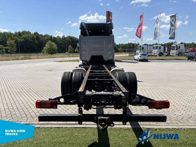 Šasija sa taksijem Volvo FE 320 4x2 Bladvering + Trekhaak