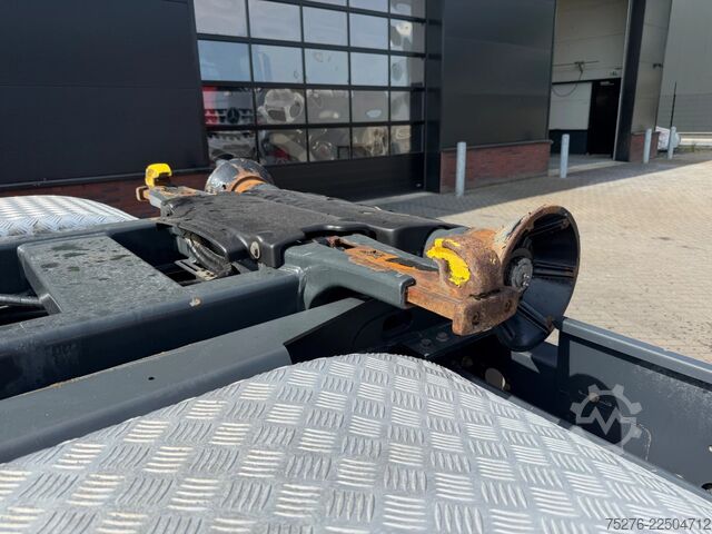 Āķa rokas sistēma Iveco Stralis 460 8x4 Haaksysteem / Hiab 228-3 Euro 6 D