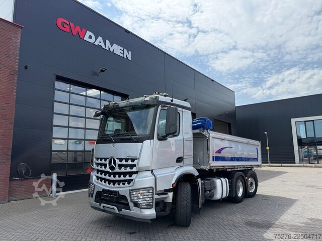 3-sānu pašizgāzējs Mercedes-Benz Arocs 2640 6x4 HAD Euro 6
