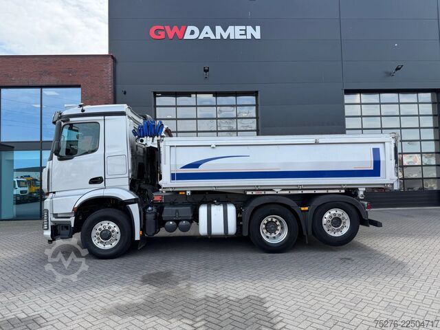 3-sānu pašizgāzējs Mercedes-Benz Arocs 2640 6x4 HAD Euro 6