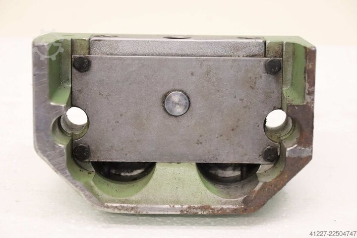Stanzwerkzeug 2 Stück unbekannt 175/107/H125 mm