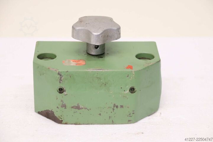 Stanzwerkzeug 2 Stück unbekannt 175/107/H125 mm