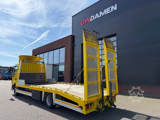 Furgon transport auto DAF LF 45 Machinetransporter Hydraulic ramps 48.000 km