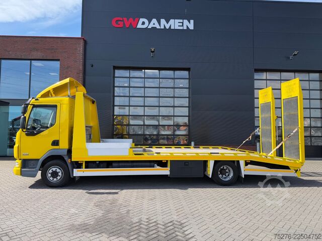 Furgon transport auto DAF LF 45 Machinetransporter Hydraulic ramps 48.000 km
