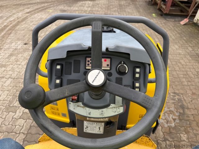 Yksirumpuvalssi DYNAPAC CC1200C Kombiwalze / 2014 BJ / 1.495 Stunden