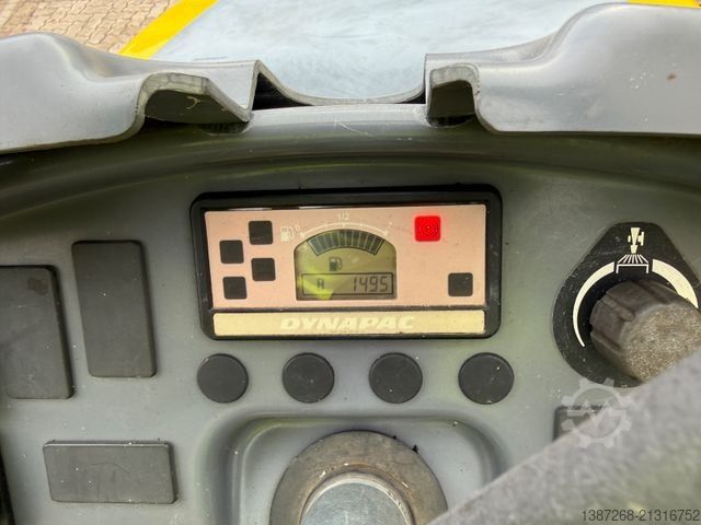 Yksirumpuvalssi DYNAPAC CC1200C Kombiwalze / 2014 BJ / 1.495 Stunden