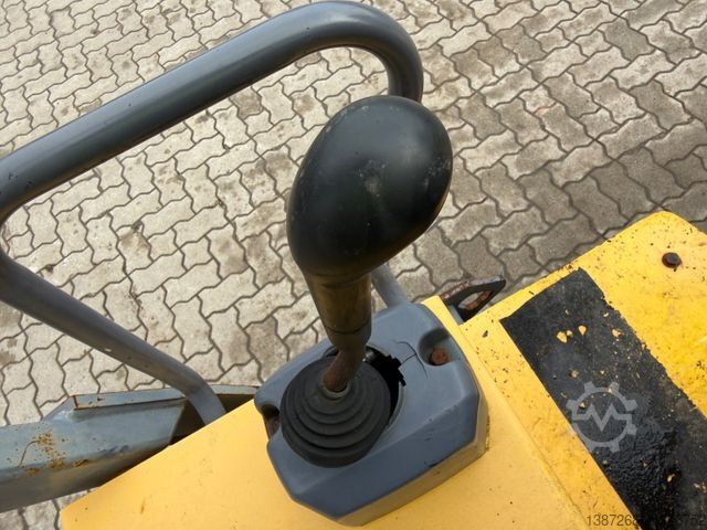 Yksirumpuvalssi DYNAPAC CC1200C Kombiwalze / 2014 BJ / 1.495 Stunden