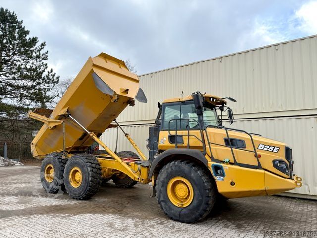 Jiný BELL B25E / 2019 BJ / 6.717 H / Heckklappe