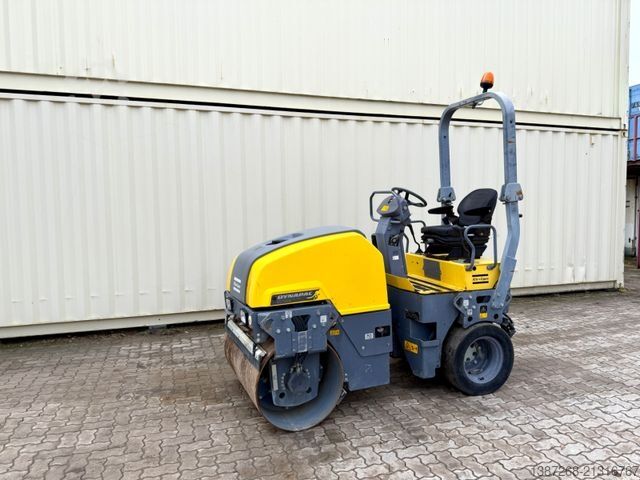 Yksirumpuvalssi DYNAPAC CC1200C Kombiwalze / 2016 BJ / 965 Stunden