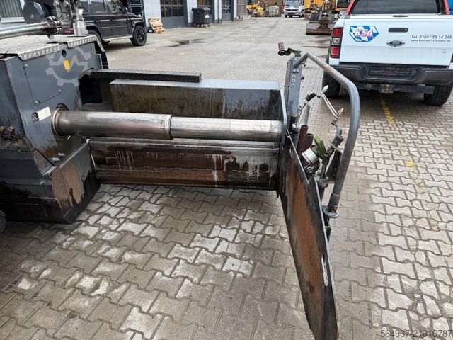 Planta mezcladora de asfalto VÖGELE Super 1900-3i AB600-3TP2 Bohle 6m bis 8m ZSA