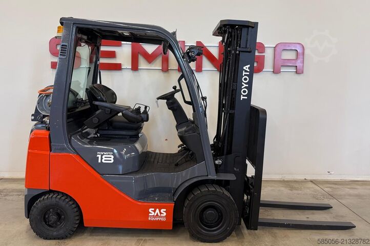 Forklift Toyota 11125 - 02-8FGF18