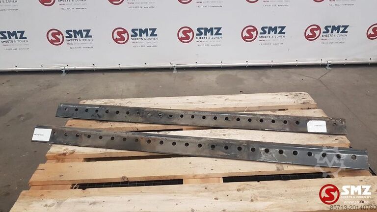 Chassis part Renault Occ hoekprofielen voor montage koppelschotel