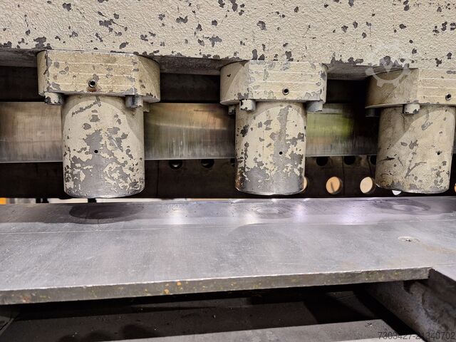 Giljotiin HACO HSL 3016 HACO HSL 3016