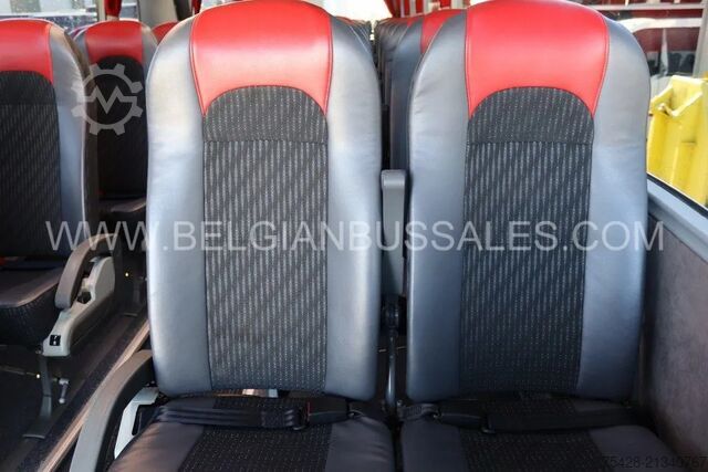 Motor coach Van Hool TX15 Acron / 12.2m / Euro 5 / USB / Full Option