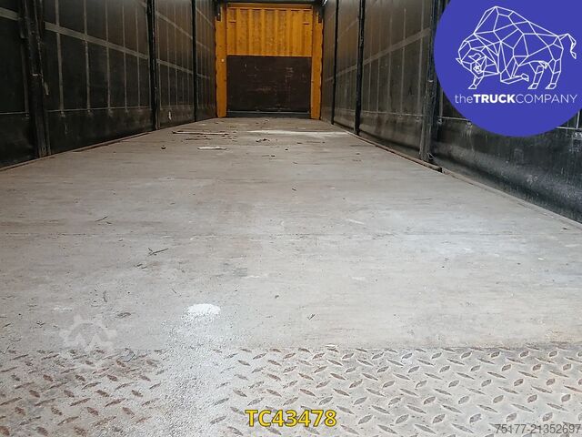 ผ้าใบกันน้ำแบบเลื่อน Krone 