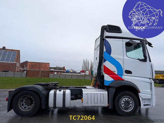 Standard-SZM Mercedes-Benz Actros 1945