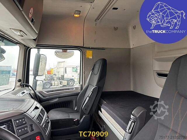 标准-SZM DAF XF 480