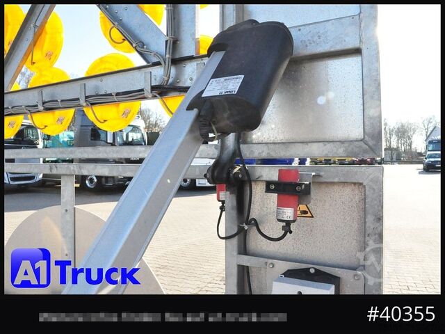 挂车 HUMBAUR Nissen B2/10 Absperrtafel Verkehrsleittafel Warntafel