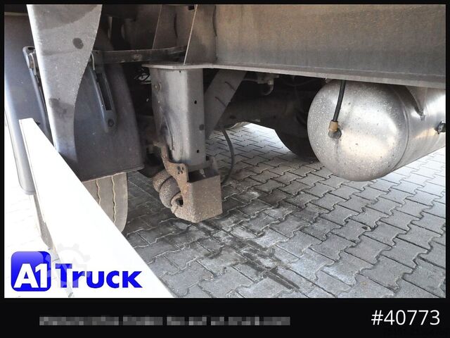 冷藏半挂车 SCHMITZ Wüllhorst Vector 1950  560h !! Lenkachse Rolltor,