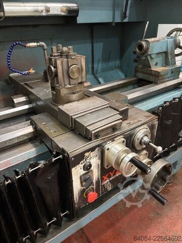 Máy tiện CNC XYZ Machine Tools PROTURN 410