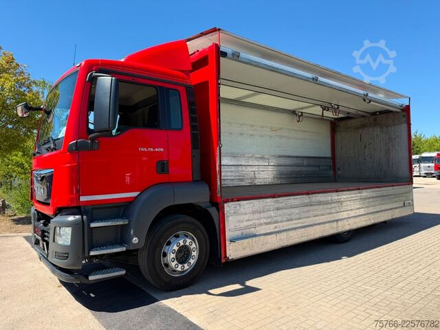 음료 트럭 MAN TGS 26.420 / LBW / LENKACHSE / 2 x AHK / 18 PAL