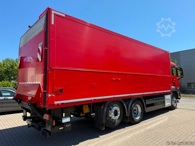 음료 트럭 MAN TGS 26.420 / LBW / LENKACHSE / 2 x AHK / 18 PAL