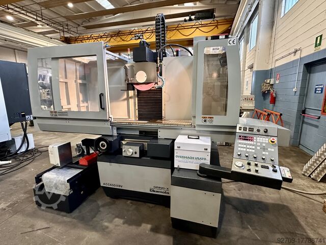 آلة طحن السطح Okamoto ACC 63DX BV