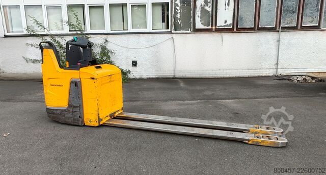  Jungheinrich ERE 225 Lion 2400mm/ 2021y