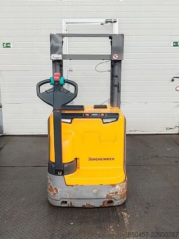  Jungheinrich EJC 214z 2.5m/ 551mh/ initial