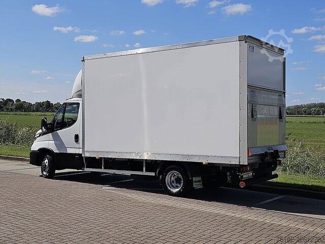 Chiếc vali IVECO DAILY 35C16 Bakwagen 3.0Ltr Klep