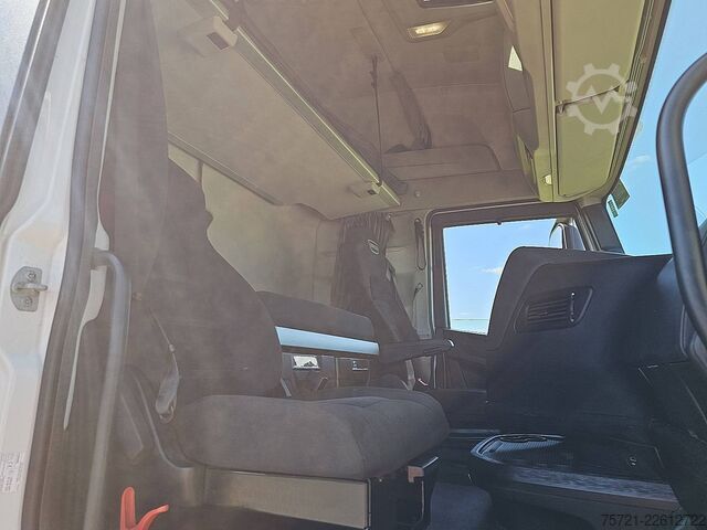  IVECO S-WAY AS440S51
