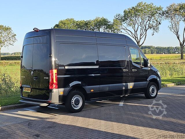 Stationbíll með háu þaki MERCEDES-BENZ SPRINTER 311 ac automaat EURO6