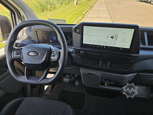 Hochdachkombi FORD TRANSIT CUSTOM 2.0 L1H1 Automaat Navi