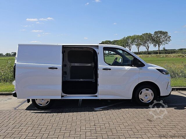Hochdachkombi FORD TRANSIT CUSTOM 2.0 L1H1 Automaat Navi