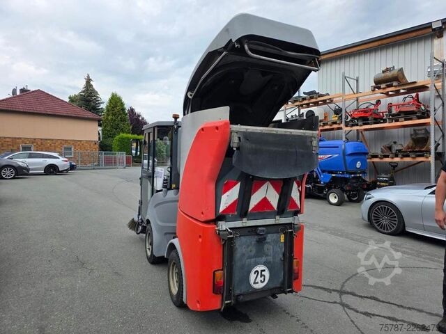Xe lu rung HAKO Citymaster 600 mit 2 Besen,Mähwerk,Winterdienst