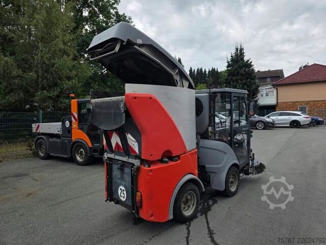 Xe lu rung HAKO Citymaster 600 mit 2 Besen,Mähwerk,Winterdienst