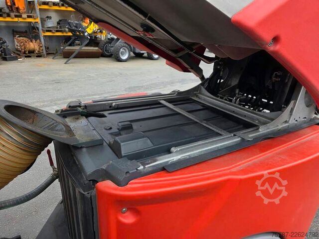 Xe lu rung HAKO Citymaster 600 mit 2 Besen,Mähwerk,Winterdienst