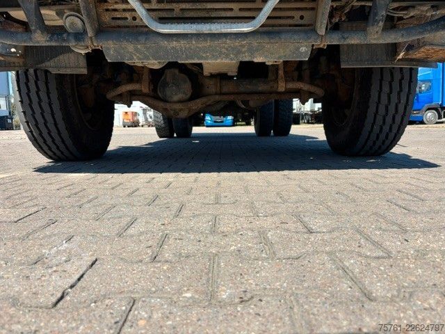 Xe ben MERCEDES-BENZ 1824 AK  Kipper Kran